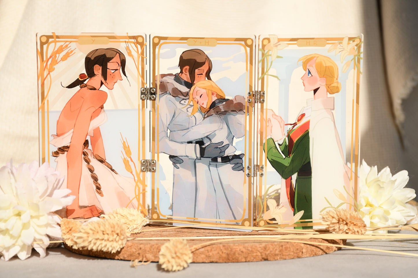 Triptych Yumihisu - Standee