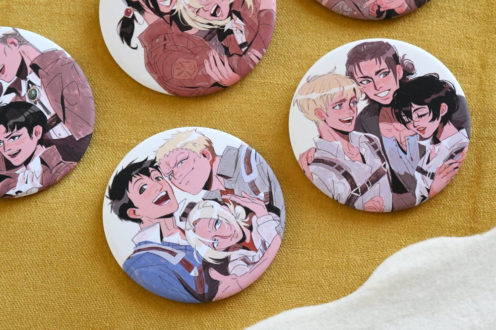 AOT groups - Button badges