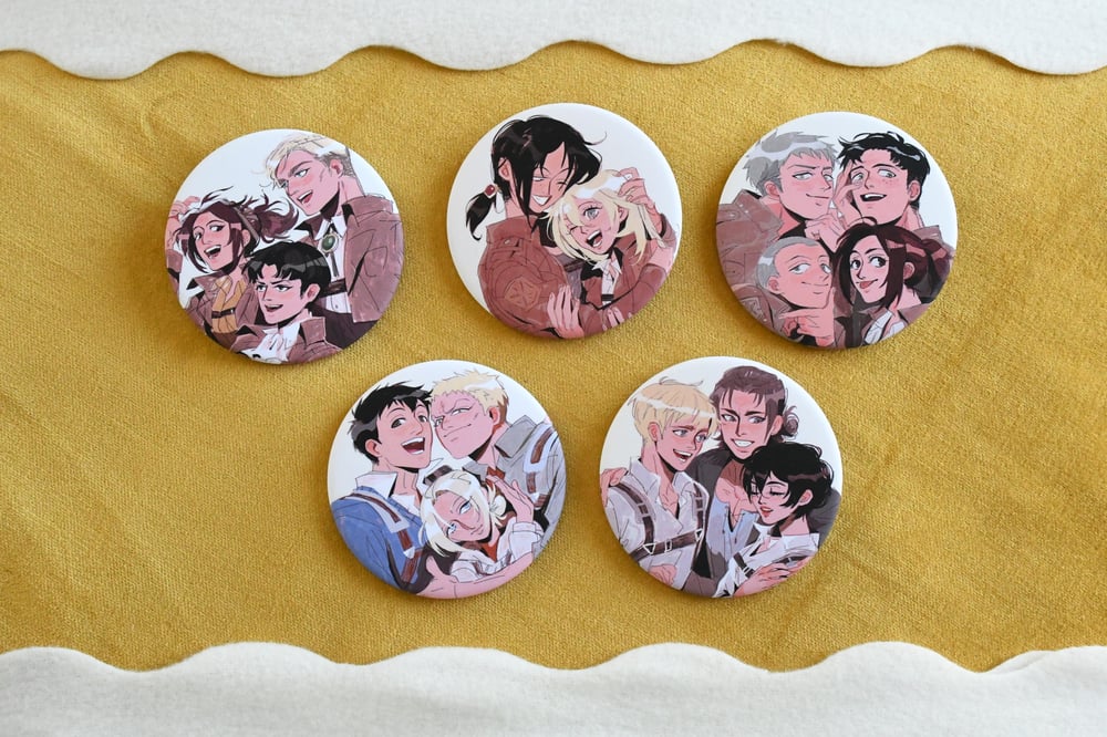 AOT groups - Button badges